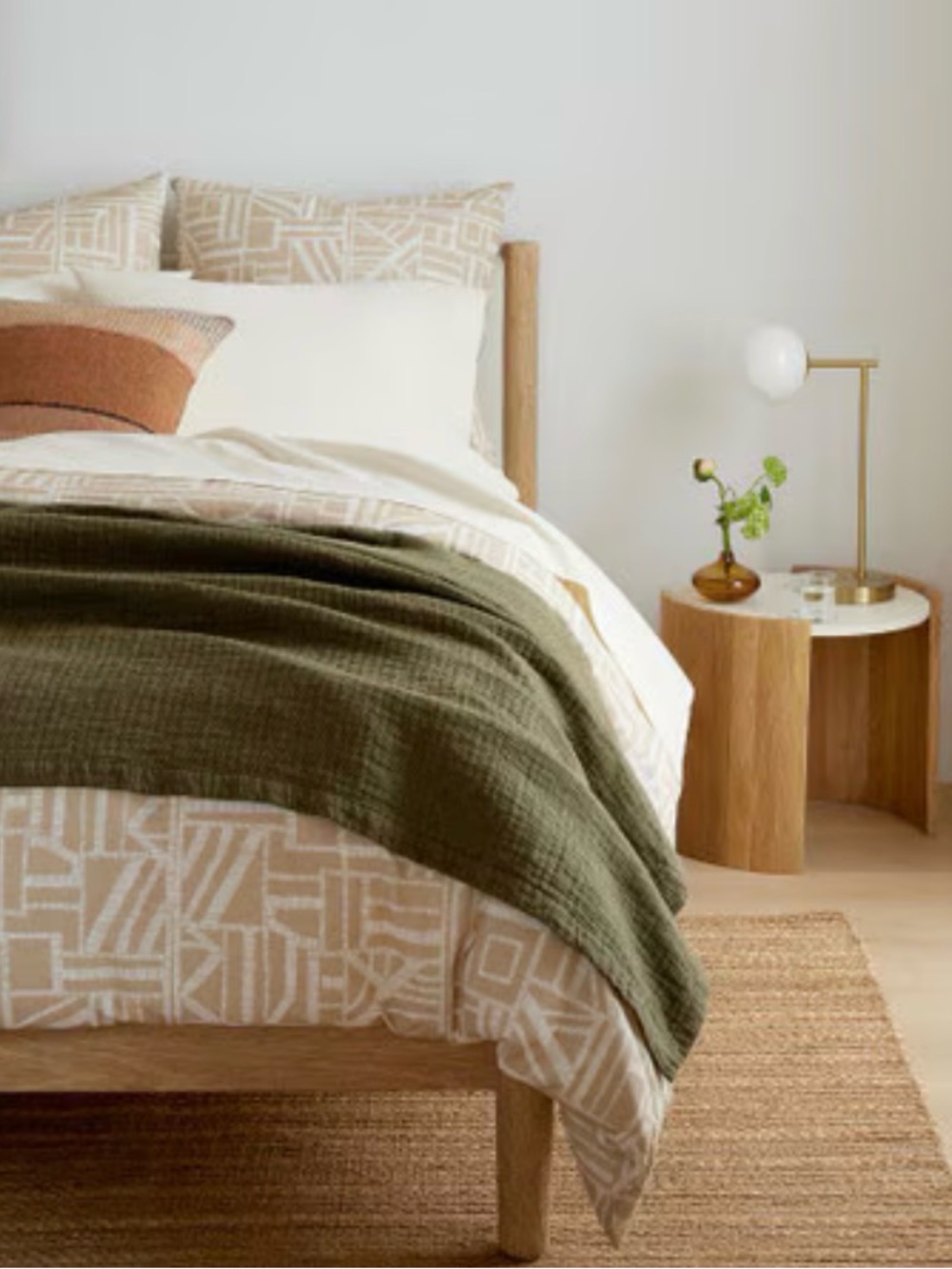 NWOT West Elm Carved Lines Cotton Full/Queen duvet cover and 2 Euro Shams